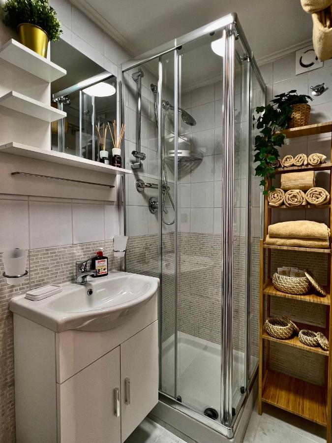 Appartamento Nel Cuore Di Napoli - Apartment In The Heart Of Napoli Dış mekan fotoğraf