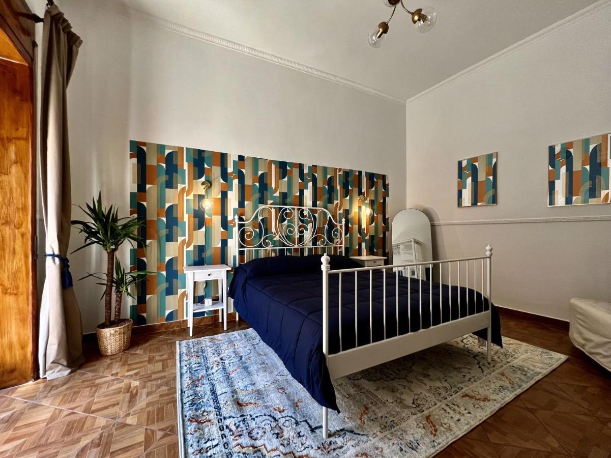 Appartamento Nel Cuore Di Napoli - Apartment In The Heart Of Napoli Dış mekan fotoğraf